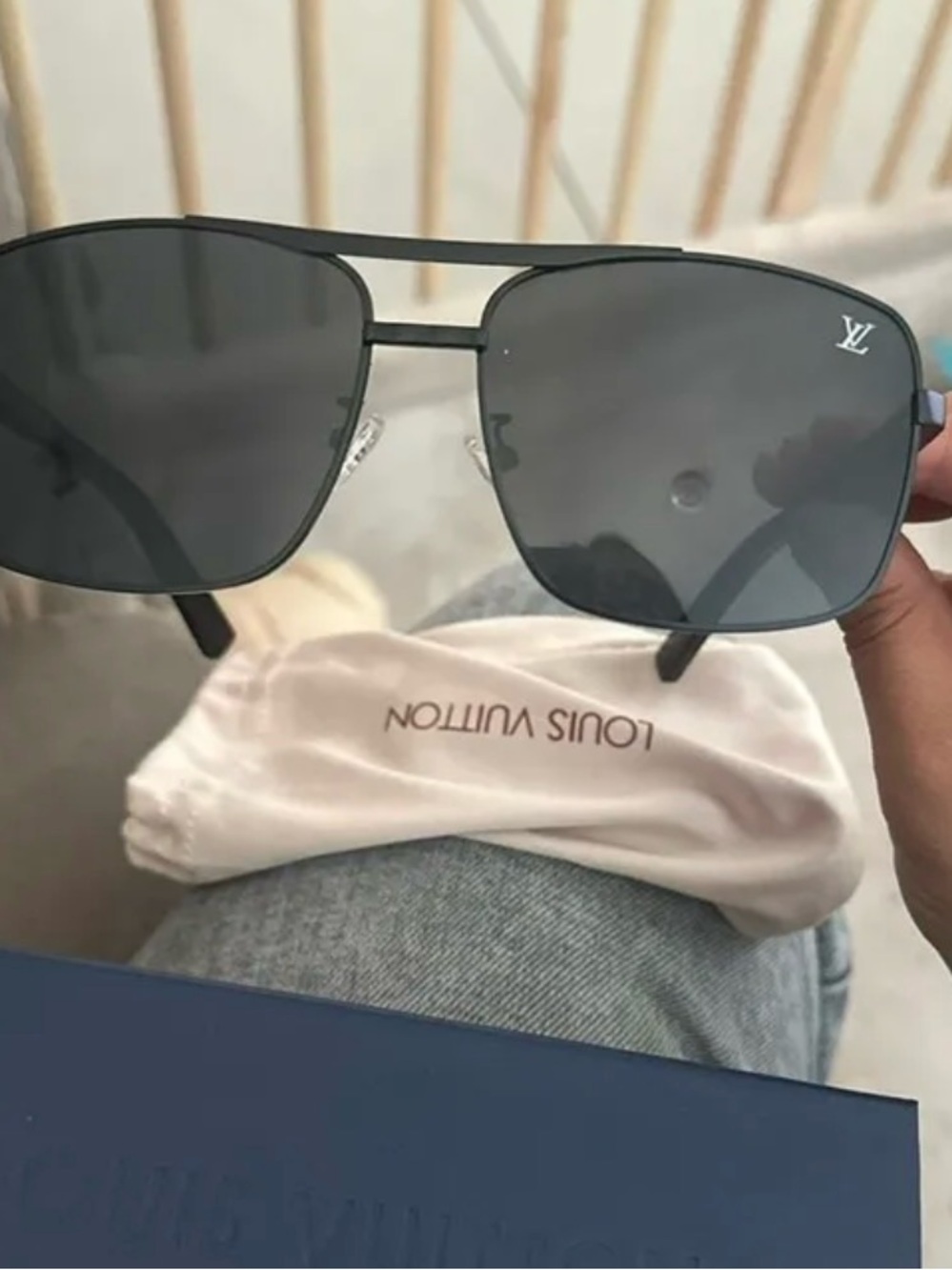 Louis Vuitton Men’s Black Metal Aviator Sunglasses with LV Lens Marking